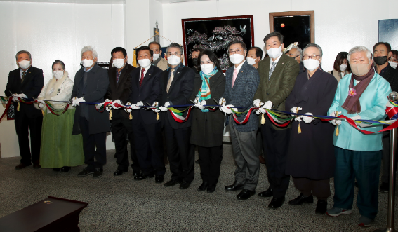 ‘옻칠·나전 전시회’ 개최