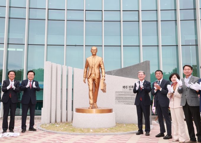 독립운동가 안희제 발자취 좇는...'백산 나라사랑 너른마당' 개관