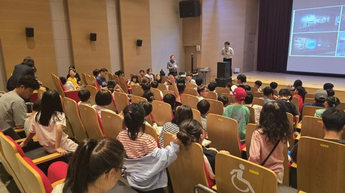 김천시 ‘중생대의 지배자, 공룡!’ 명사 특강