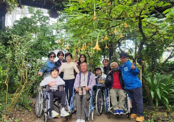 가을 품은 수목원에서 ‘힐링’…정읍시장애인복지관, 세상체험 나들이