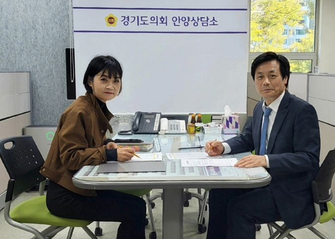 경기도의회  문형근 위원장, “안양천 징검다리 설치 등 지역현안사업 논의”