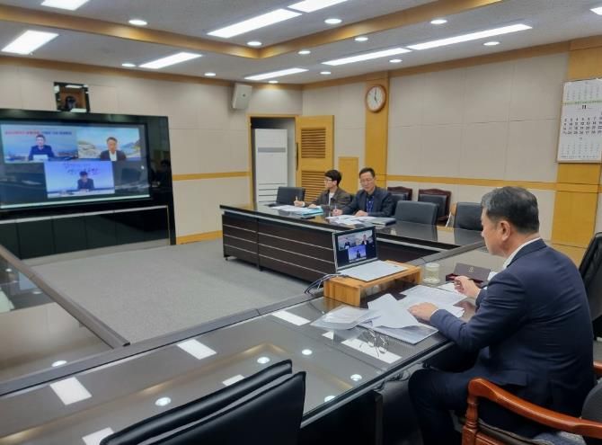 광양시, 철강산업 위기 대응 위해 전국 철강도시와 머리 맞대 - 투자경제과(영상회의, 김정완 광양부시장)