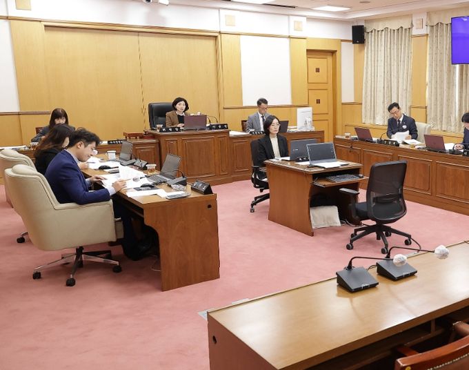 제2차 정례회, 교육위원회 행정사무감사