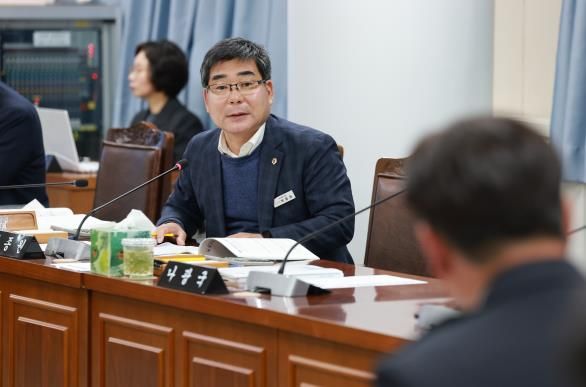 박종원 의원 도민안전실 소관 행정사무감사 발언사진