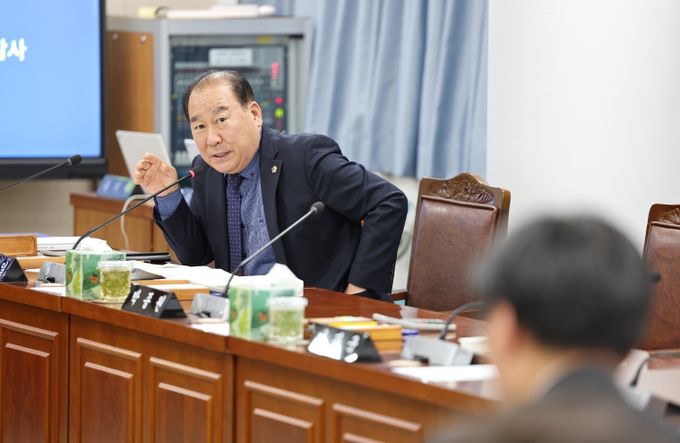 강정일 전남도의원, “교통사고 건수는 주는데, 사망자는 늘어...농기계 사망 325% 증가”