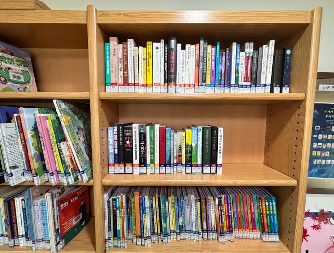 ‘지역서점 구매 책 값 돌려주기 사업’