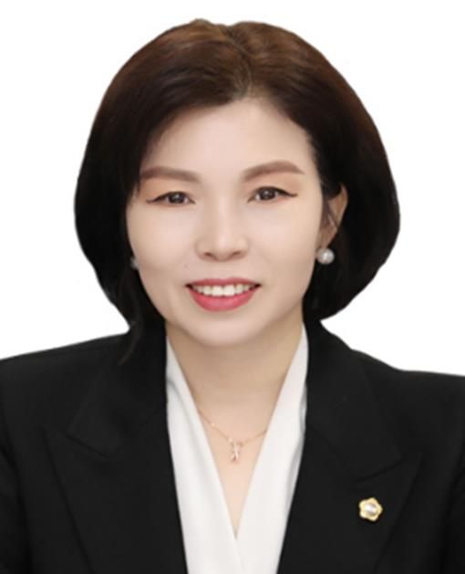 대전시의회 이금선 위원장, 대전동‧서부교육지원청 행정사무감사 “8차선 건너는 아이들... 안전 우선 통학구역 강조”