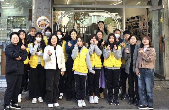 달서구 진천동 청소년 마을운영단, ‘아동안전지킴이집’ 팻말 부착