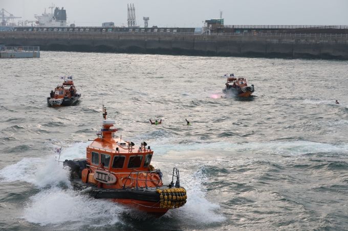 중부해경청, 선내 전기차 화재 대응 훈련 실시