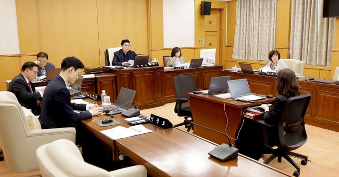 행정자치위원회