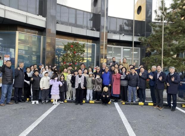 서천군 장항읍, 2025 스마일 장항 트리 점등식 개최