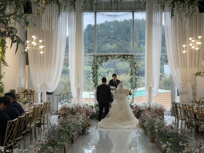 2025년 5호 커플 결혼식 모습