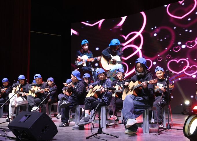 ‘제4회 1인 1악기 통기타 행복 콘서트’ 성료