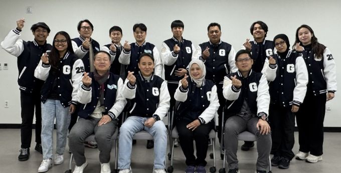 경상국립대학교(GNU) 휴먼헬스케어학과는 12월 9일부터 11일까지 말레이시아 최고 명문대학인 말라야대학 스포츠 & 운동과학대학 교수진을 초청해 GNU-GIMS 글로벌 교육 협력 강화 프로그램 기반 구축을 위한 실무 협의를 진행했다.