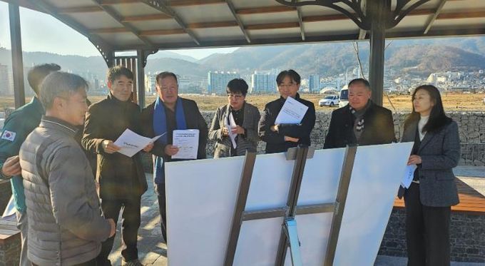 창원시의회 건설해양농림위원회, 마산해양신도시 개방 준비 점검