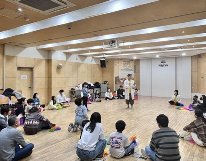 파주시 해솔도서관, 경기문화재단 '노는예술, 더하기' 사업 성황리에 마무리