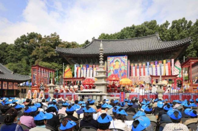 국가무형유산 '봉은사 생전예수재' 전경(사진제공: (사)국가무형유산 봉은사 생전예수재보존회)