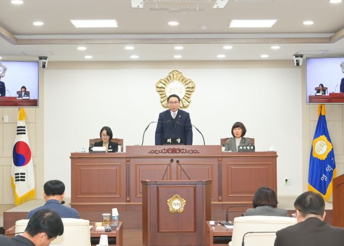 영덕군의회, 제318회 제2차 정례회 폐회