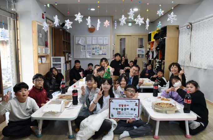 서산교육지원청, 연말 맞아 지역아동센터에 ‘행복한 간식’ 전달