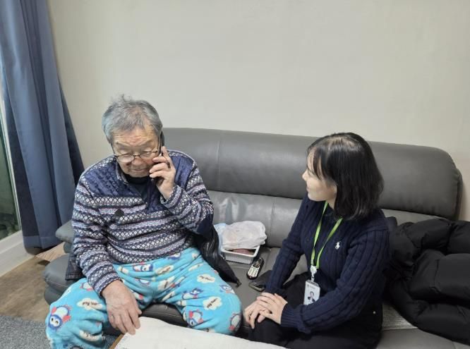 청주시, ‘치매 위험 감지’ 인공지능 전화돌봄 서비스 확대