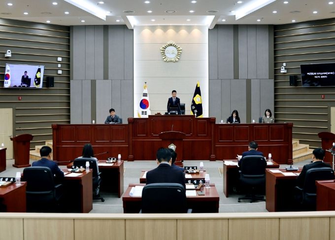 성주군의회, 제295회 임시회 개회... 2026년 의정활동 본격화