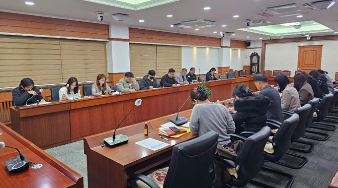 지난 12월 18일과 19일 양일간 본청 사업 부서를 대상으로 수의계약 총량제 시행을 위한 간담회가 개최됐다.