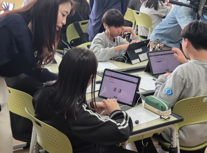 AI 대전환시대 대비해 전 세대 AI 교육