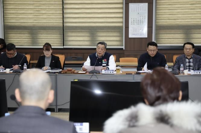 26일 개최한 통합지원협의체 정기회의 모습.