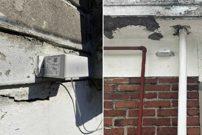 노후 담장과 주택에 계측기를 부착해 모니터링하고 있다