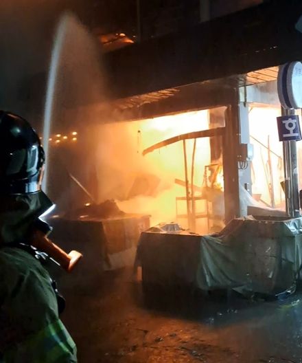 설 명절 앞둔 전통시장 화재, ‘속보기‘와 ‘골든타임 사수‘로 대형 피해 막아