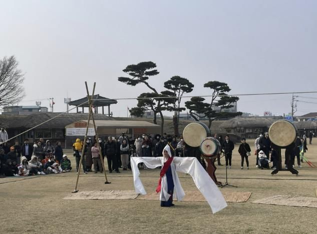 서산해미읍성 설맞이 민속 행사 모습