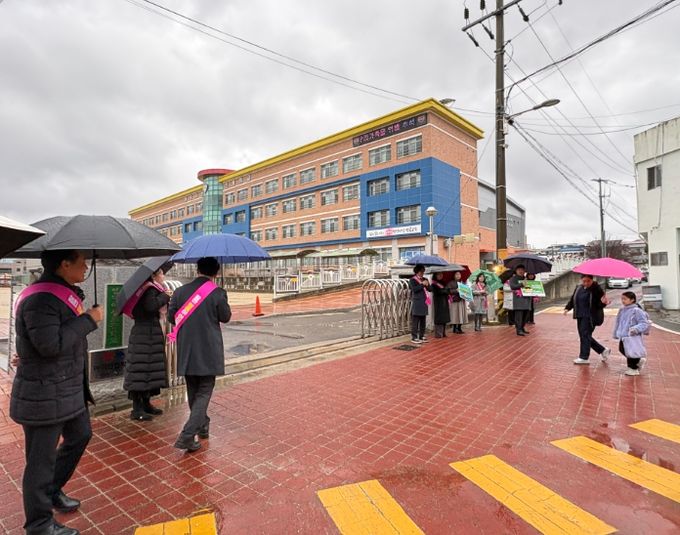 Again 영덕 2026 “안전하고 따뜻한 신학기 시작”