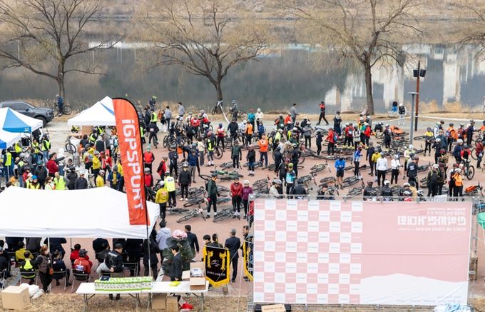 전국 라이더 몰린‘MTB 성지’칠곡… 산악자전거대회 성황