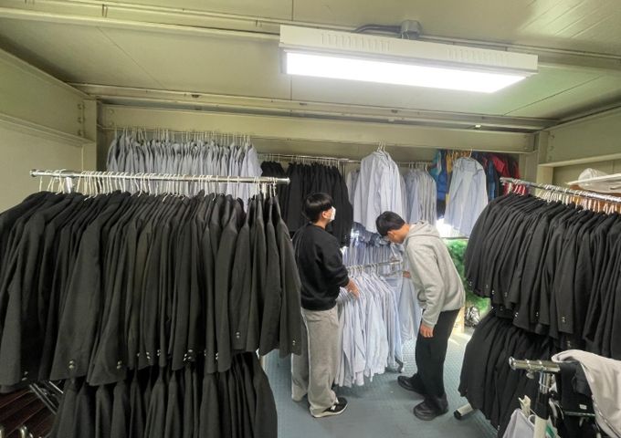 교복 나눔 행사