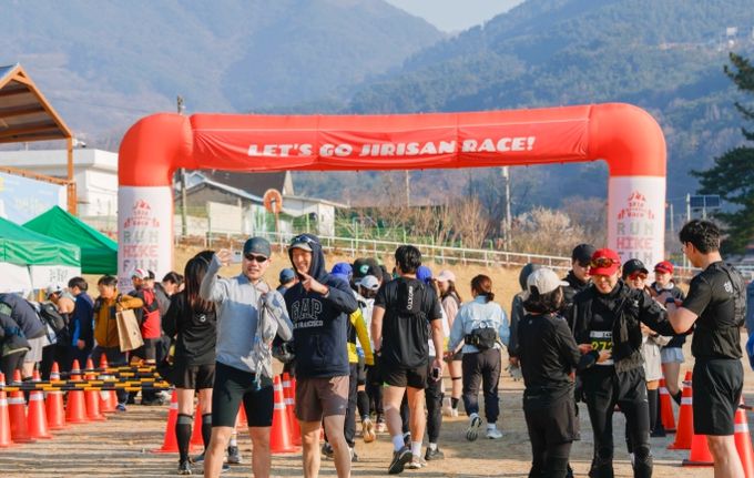 구례군 꿈앗이, 지리산 봄꽃레이스 첫 주최