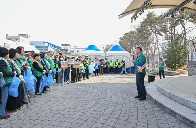 공주시, ‘새봄맞이 국토대청결 운동 캠페인’