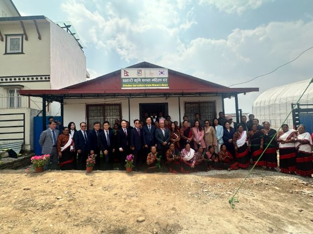 철원군수 이현종, 주네팔대한민국대사 박태용, 네팔랄릿푸르시 시장, 여성단체 회장