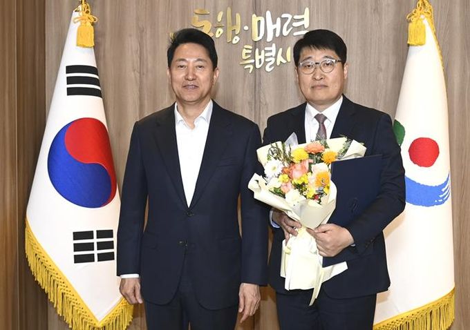 오세훈 서울시장과 김태균 서울교통공사 사장