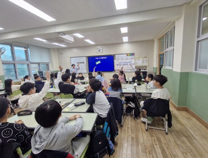 2025년 찾아가는 공정무역교실 활동사진