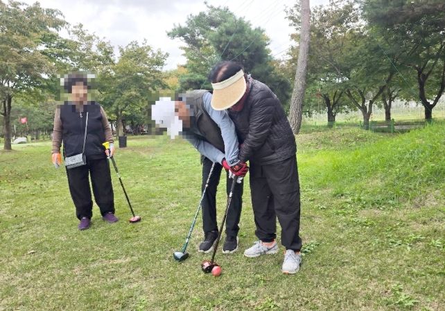 ‘청송군 장애인 건강증진 파크골프교실’ 본격 운영