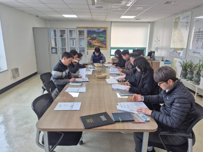 지난 3월 제1차 하천∙계곡 불법점용시설 정비 TF회의가 진행됐다.