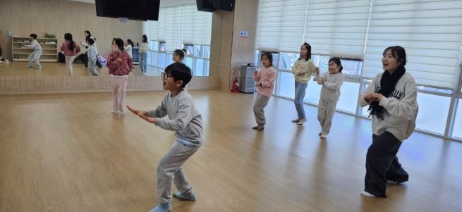 릴스 배우기 프로그램 운영