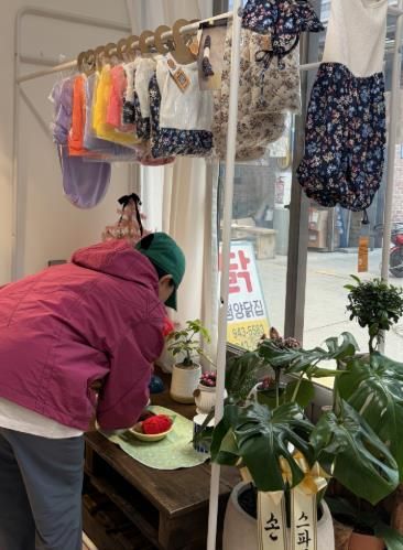 반려동물 용품 및 수제 간식 전문점 ‘스파티오르’ 매장 사진