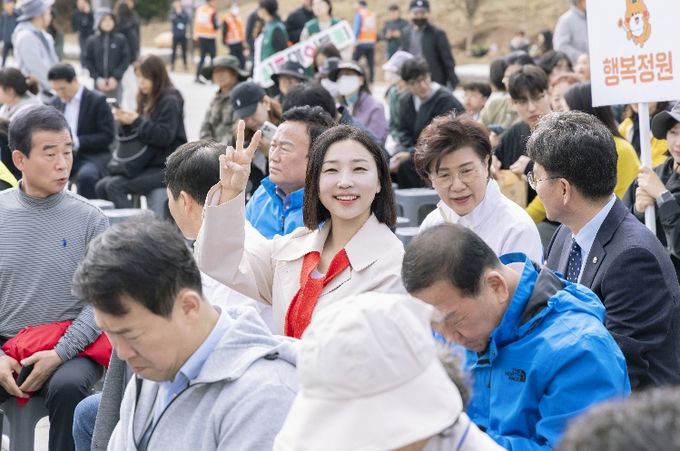 정초립 의원, 북서울꿈의숲 식목행사 동참…탄소중립 실천 강조